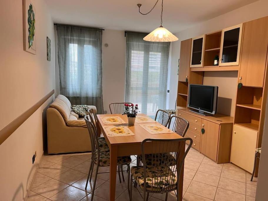 Appartamento Tranquillo Con Patio E Piscina La Caduta Exterior foto